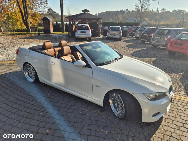 BMW Seria 3 335i Cabrio M Sport Edition
