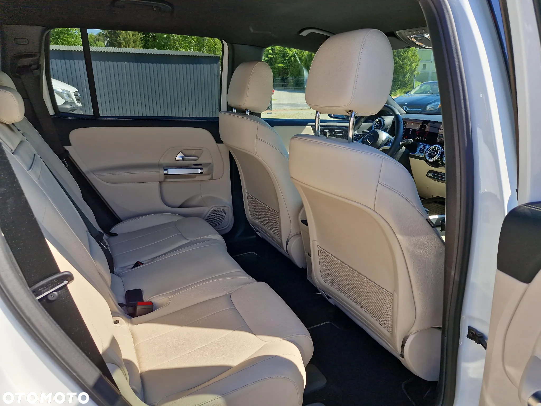 Mercedes-Benz GLB 200 d 4-Matic Progressive 8G-DCT - 14