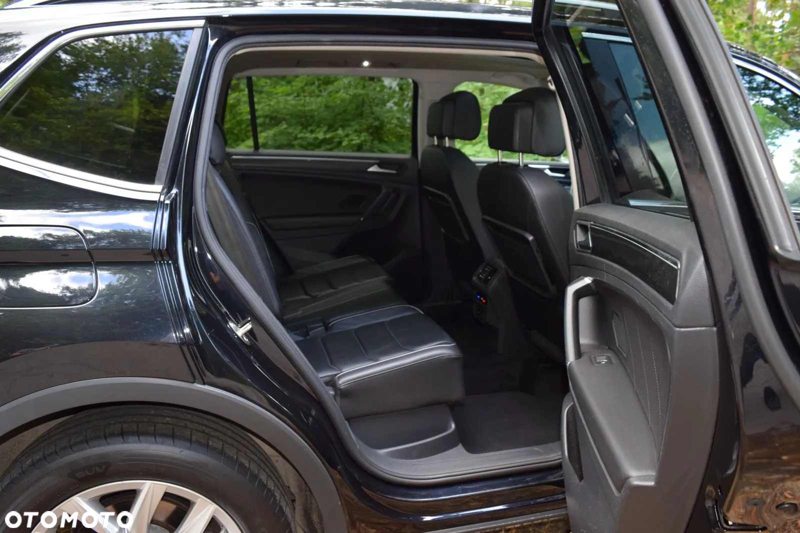 Volkswagen Tiguan Allspace 2.0 TDI SCR 4Motion DSG Highline - 24