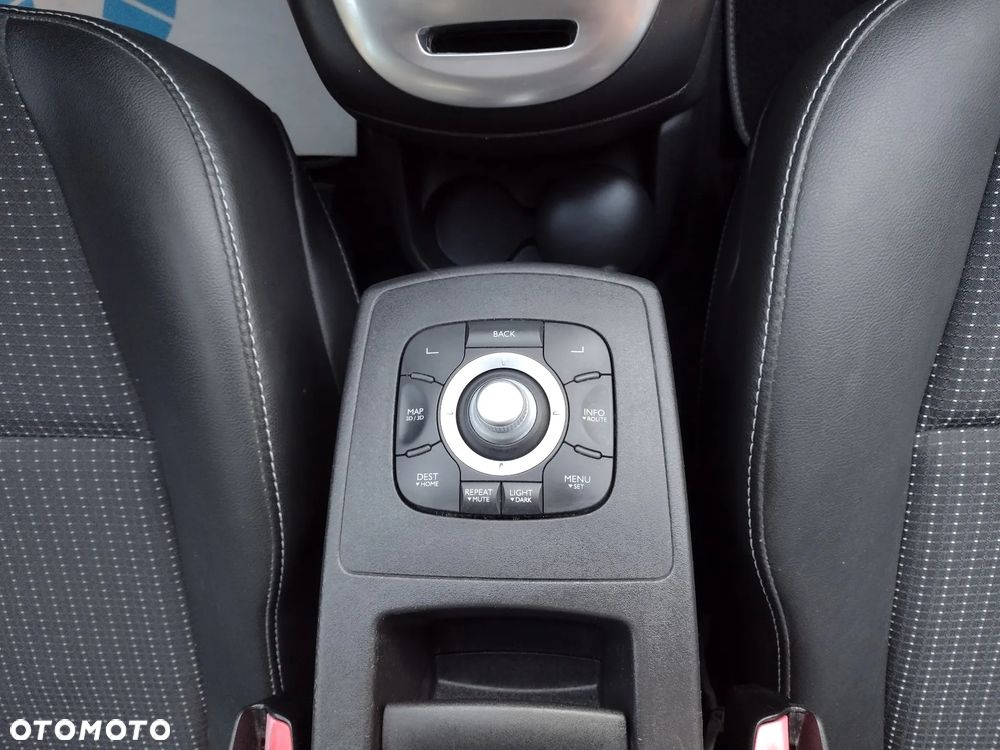 Renault Scenic 1.4 16V TCE Bose Edition - 16