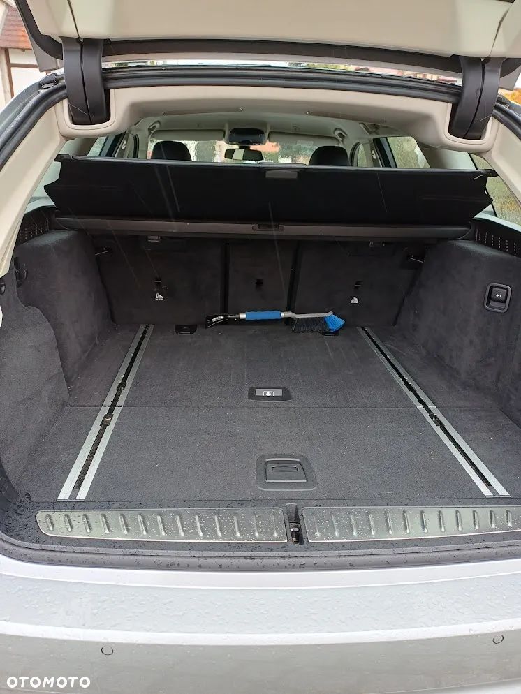BMW Seria 5 525d - 18