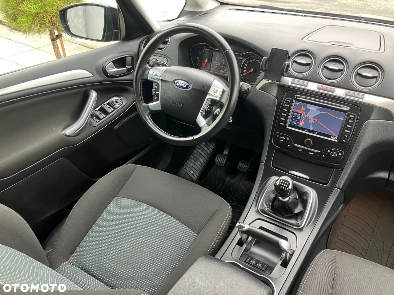Ford Galaxy 2.0 TDCi Titanium - 21