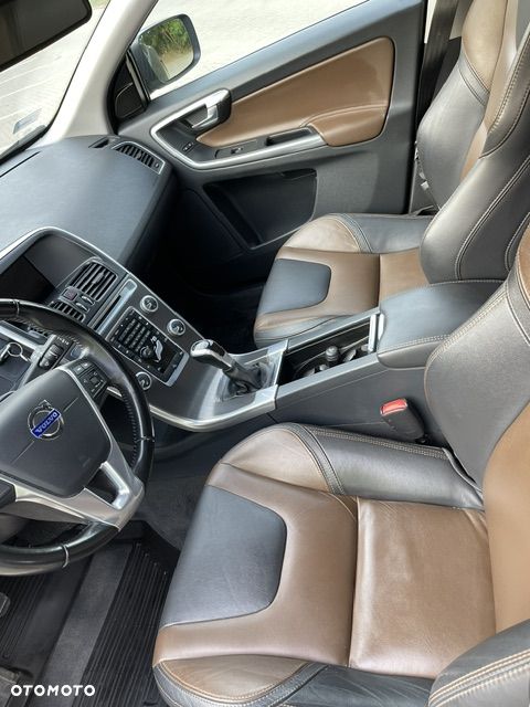 Volvo XC 60 - 13
