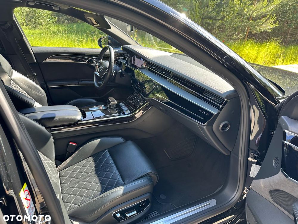 Audi A8 - 14