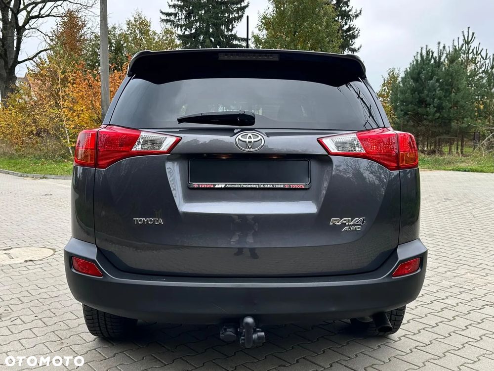 Toyota RAV4 - 7
