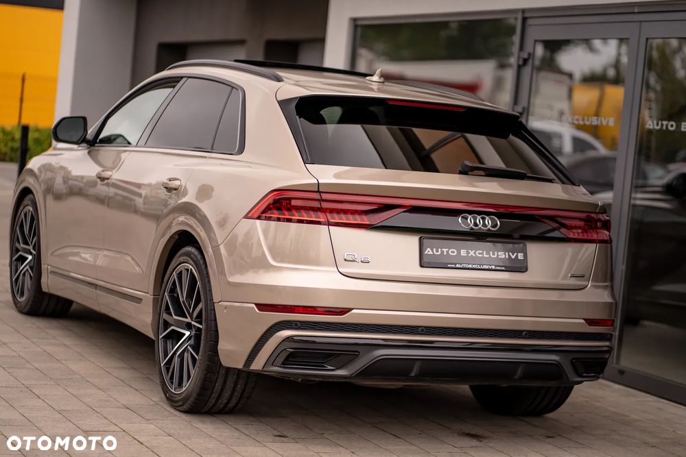 Audi Q8 SUV TFSI quattro 250 kW tiptronic S line business - 16
