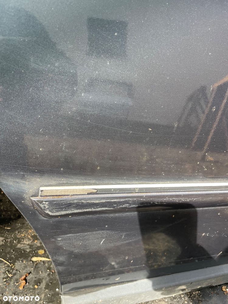 vw passat b5 fl  kombi drzwi lewe prawe  tył kompletne KOLOR LC7V listwa chrom - 19