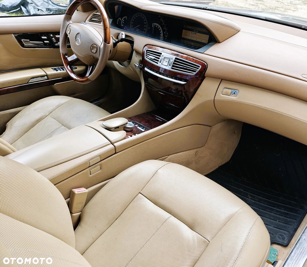 Mercedes-Benz CL 500 - 10