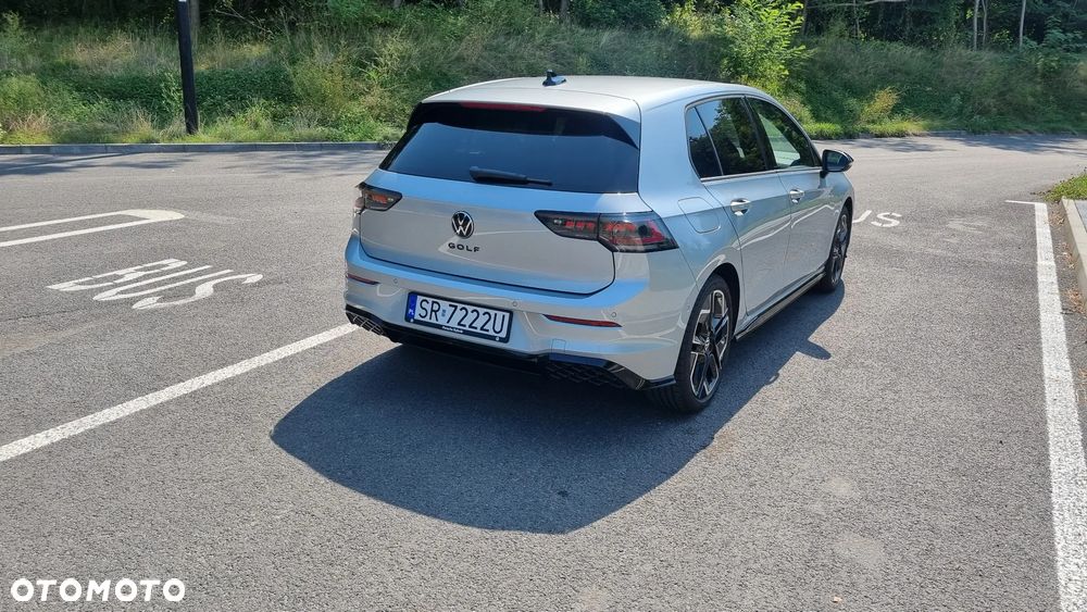 Volkswagen Golf 1.5 TSI R-Line Plus - 12