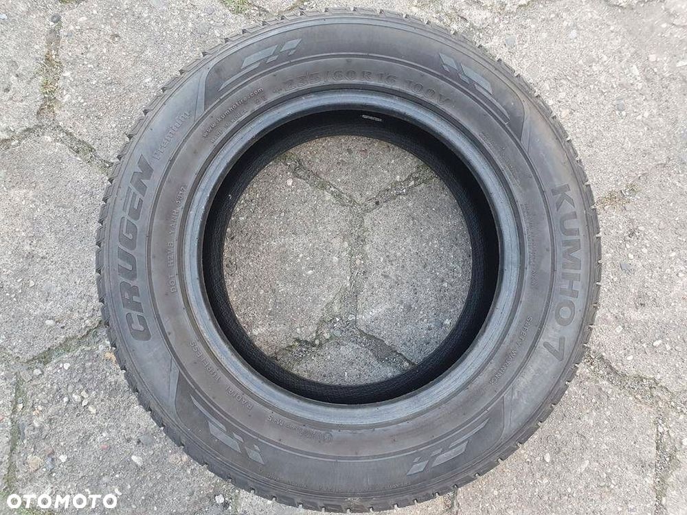 235/60R16 Kumho Crugen komplet opon lato 6,1mm - 6
