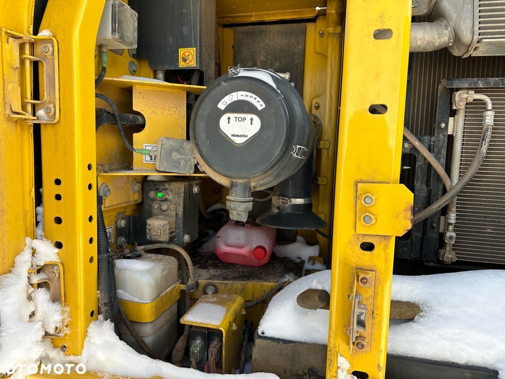 Komatsu PC 210 LC-11 - 28