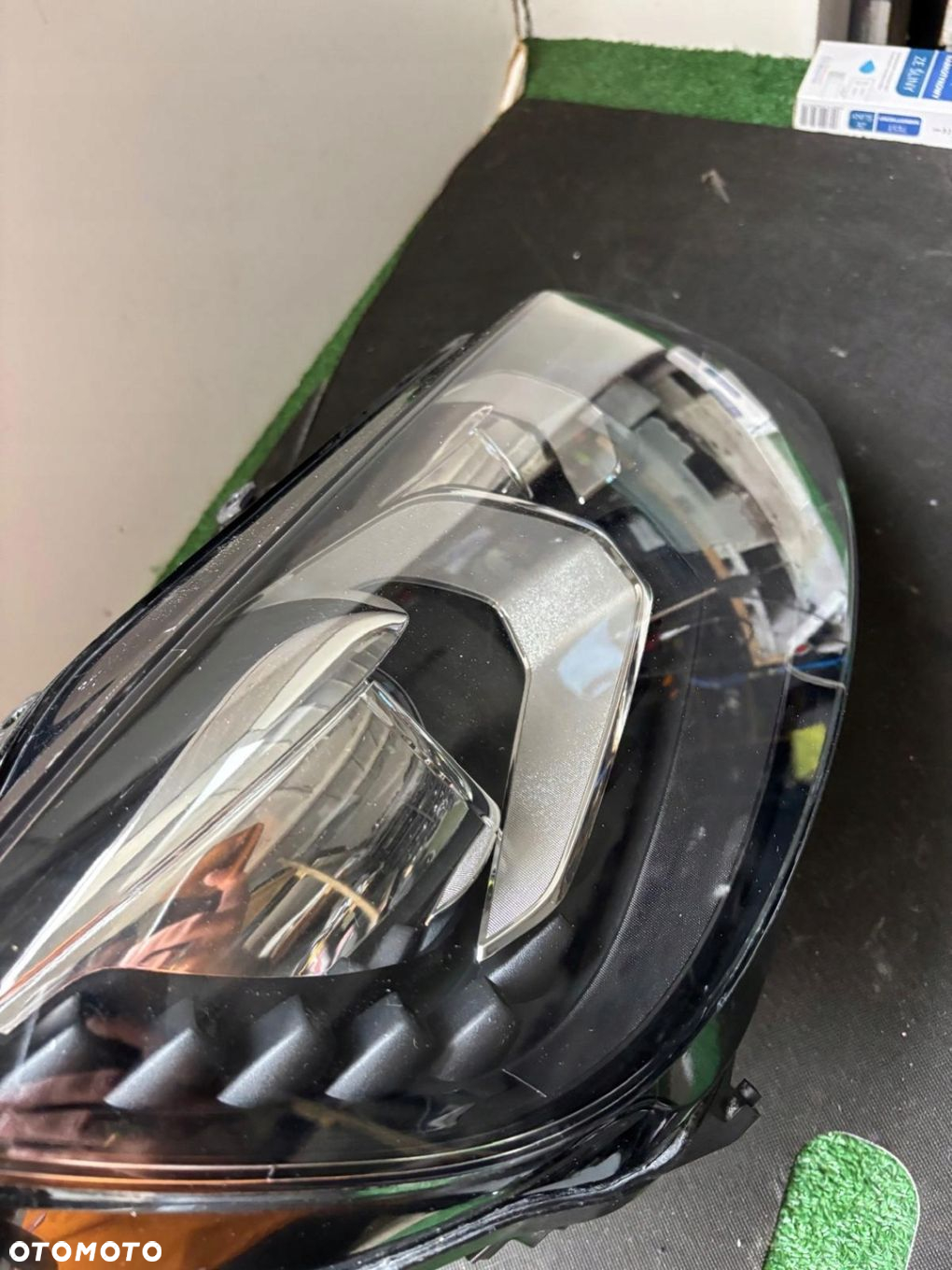 LAMPA PRAWA REFLERTOR PRAWY SHARAN 7N BI XENON SKRĘTNY LED DZIENNY DYNAMIC - 7