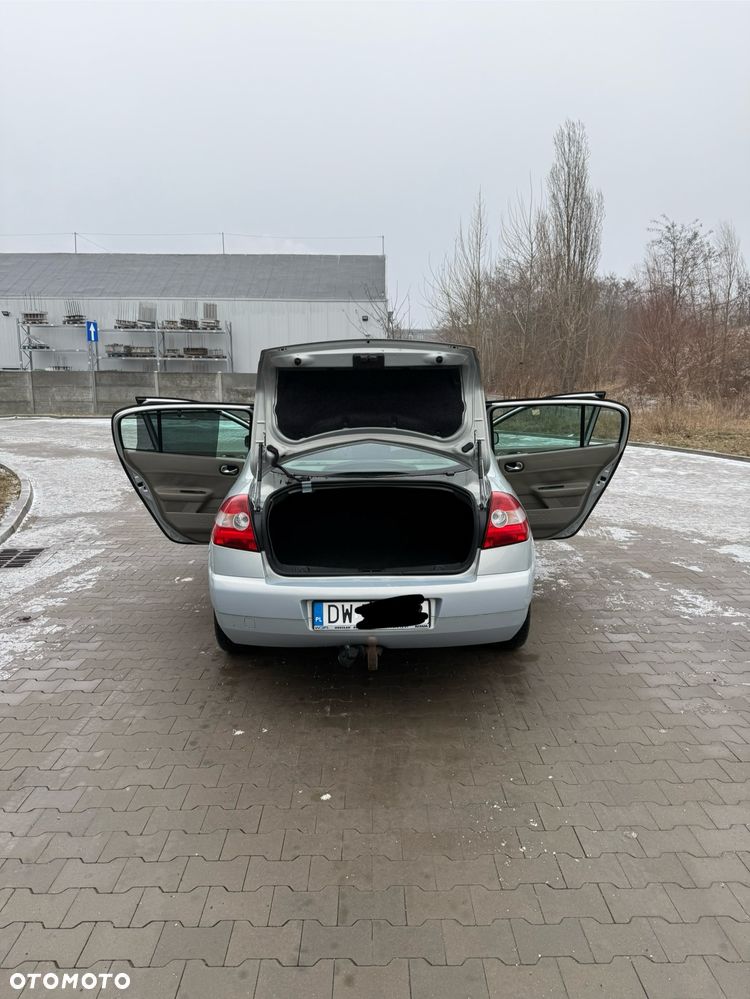 Renault Megane 1.6 Confort Privilege - 12