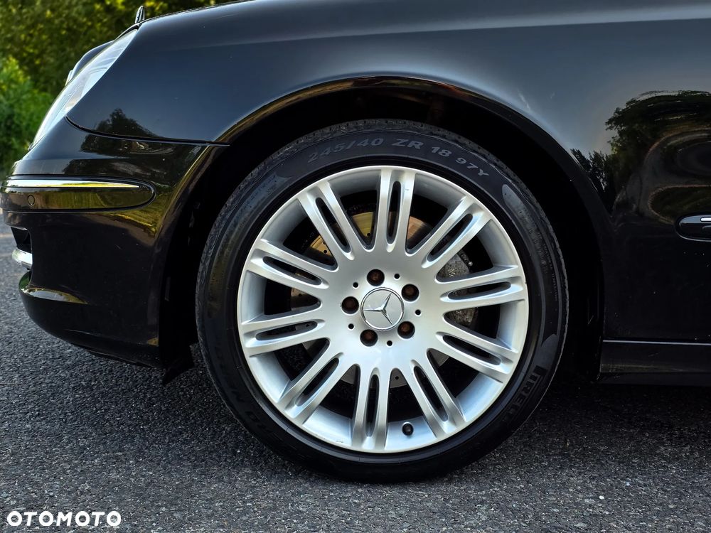 Mercedes-Benz Klasa E 320 CDI 7G-TRONIC Avantgarde BusinessEDITION - 4