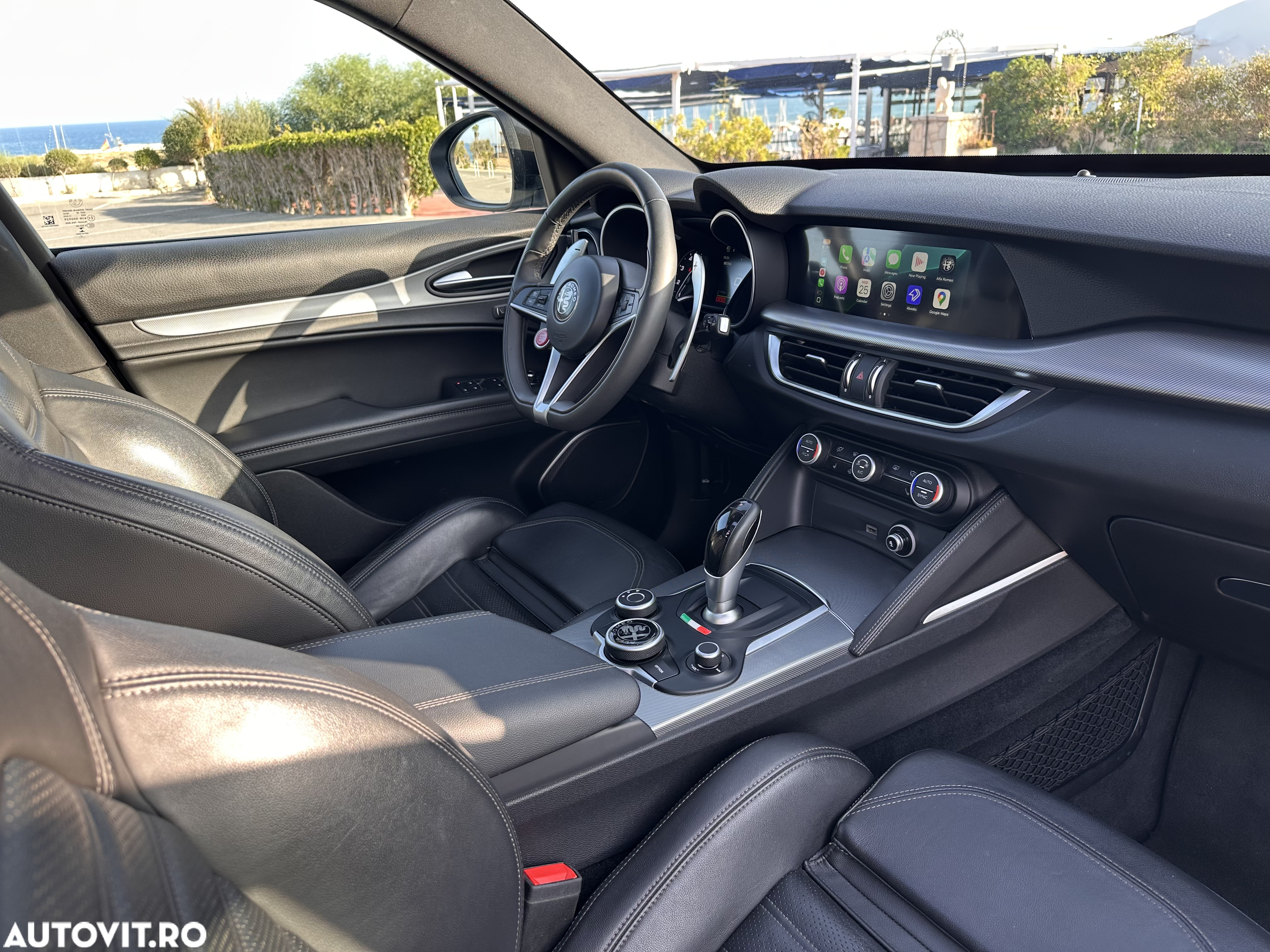 Alfa Romeo Stelvio 2.0 Turbo 16V AT8-Q4 Veloce Ti - 31