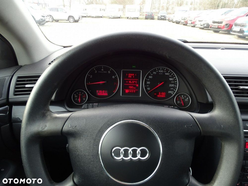 Audi A4 Limousine - 10