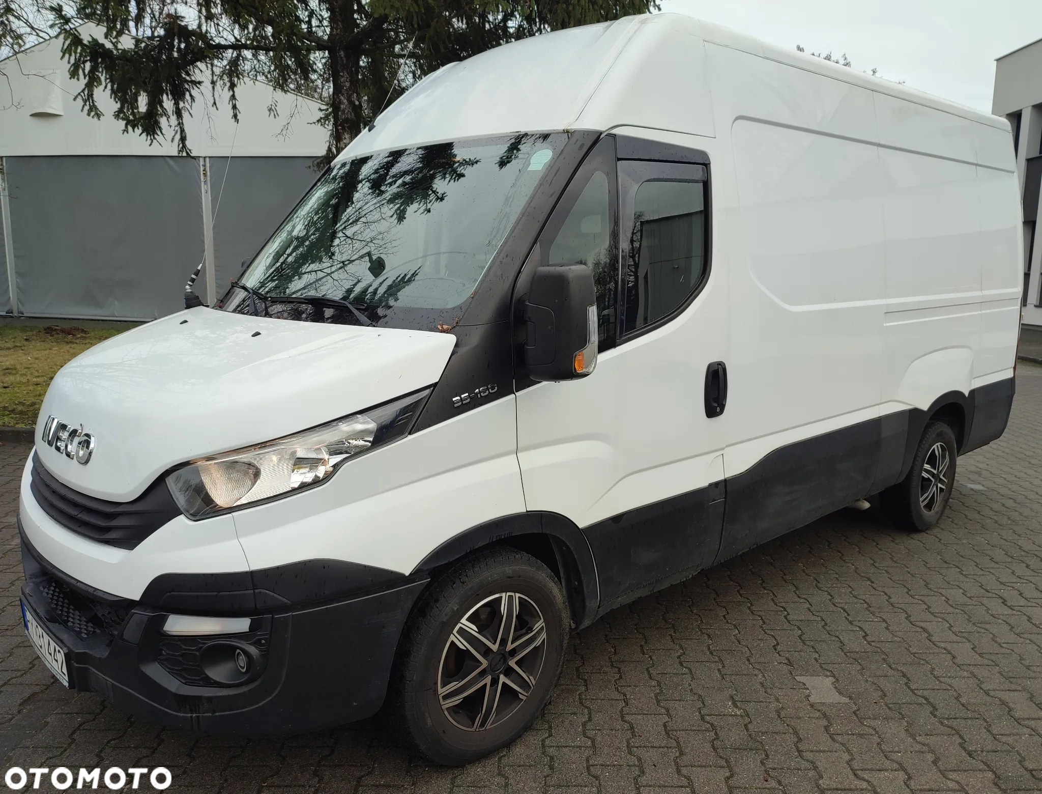 Iveco Daily średni - 5