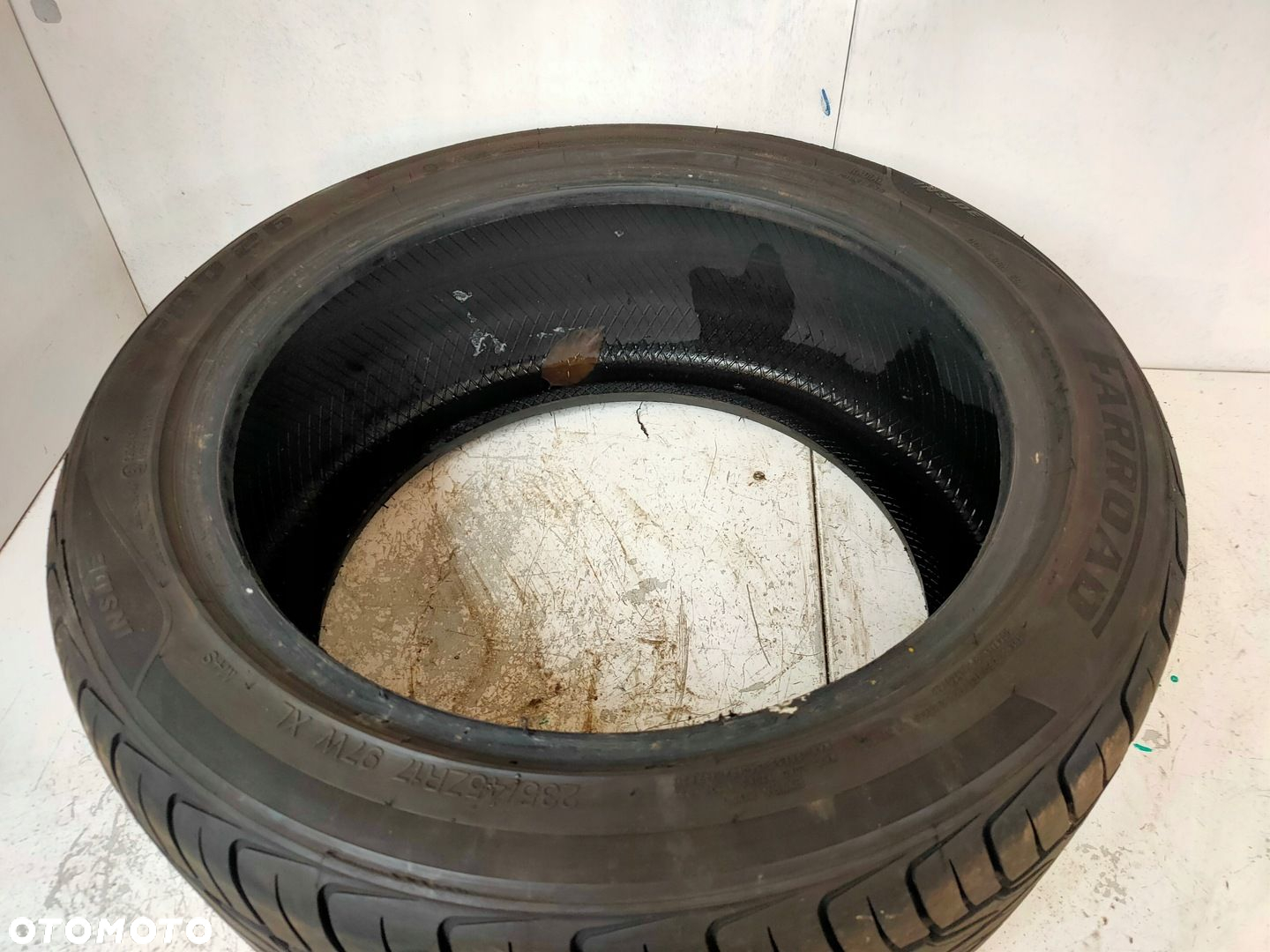 OPONA FARROAD FRD 26 235/45R17 97W XL 20r. 6,5mm - 2