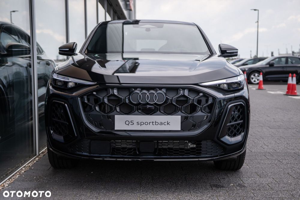 Audi Q5 Sportback - 3