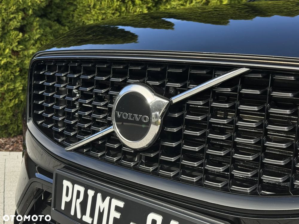 Volvo XC 60 B4 D AWD Plus Dark - 29