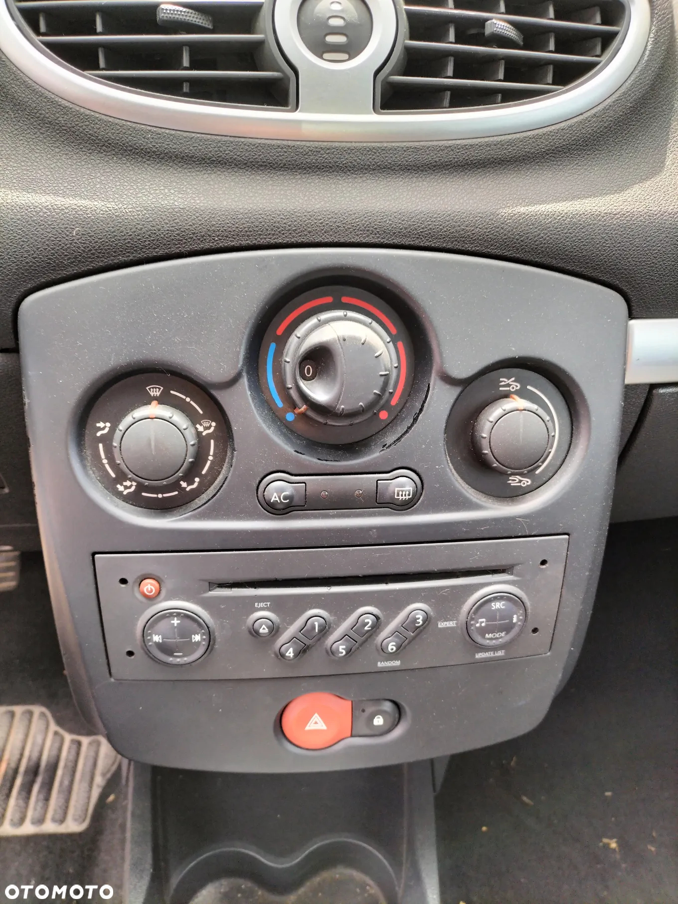 KLAPA BAGAŻNIKA RENAULT CLIO III 1.5 DCI 05-09r PRZED LIFT KOD LAK. OV727 - 20