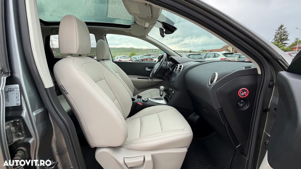 Nissan Qashqai 2.0 DCI 4 x 4 DPF Aut tekna - 22