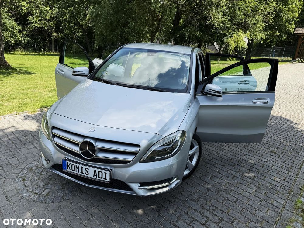 Mercedes-Benz Klasa B 180 CDI (BlueEFFICIENCY) - 3