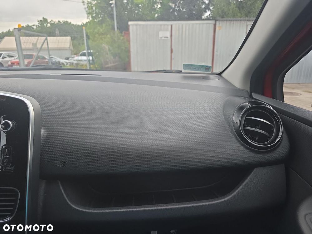 Renault Clio 0.9 TCe Limited - 18
