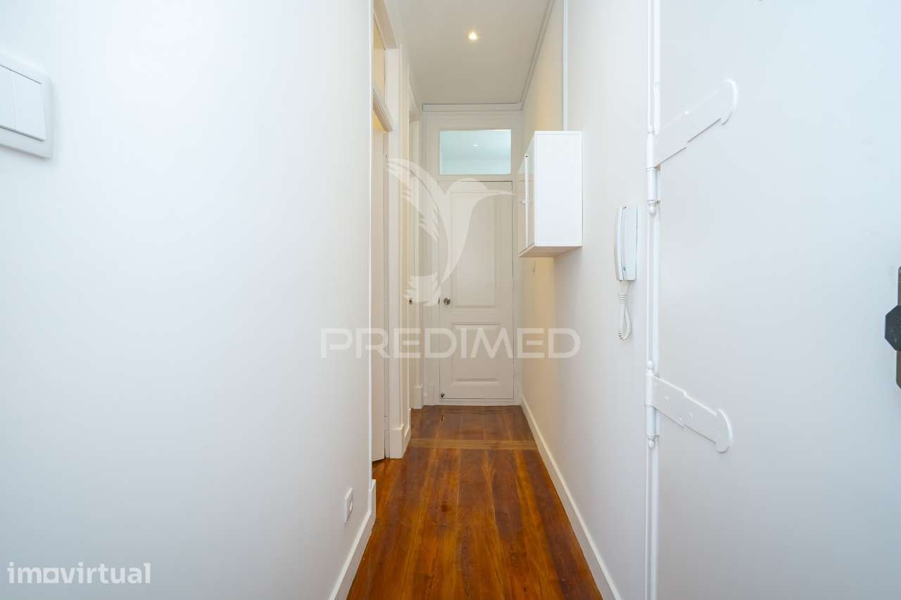 Apartamento T1+1 com Vista Rio junto Museu da Arte Antiga - Grande imagem: 3/22