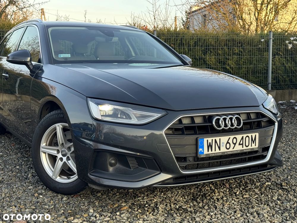 Audi A4 Avant 35 TDI S tronic - 36