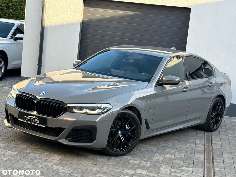 BMW Seria 5 530e PHEV M Sport - 28