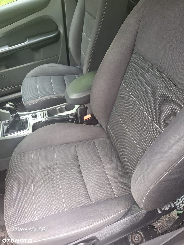 Ford Focus - 10