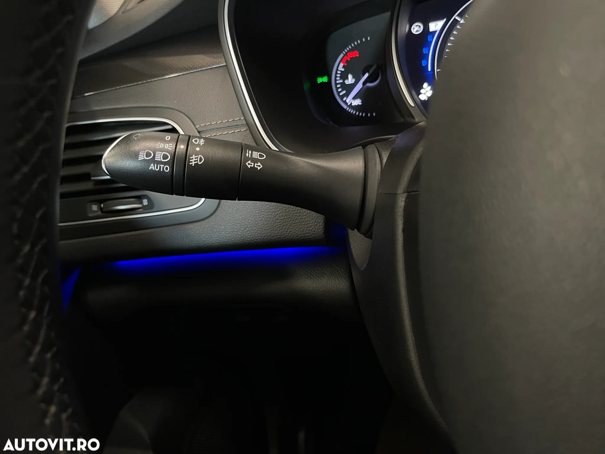 Renault Talisman Grandtour ENERGY dCi 130 EDC INTENS - 26