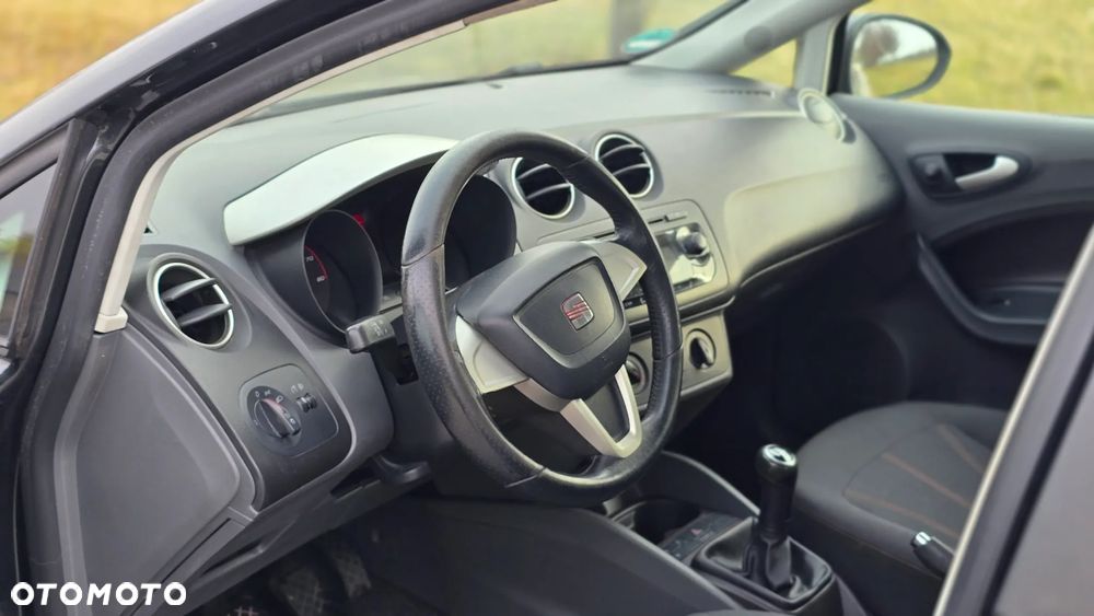 Seat Ibiza 1.4 16V Entry - 11
