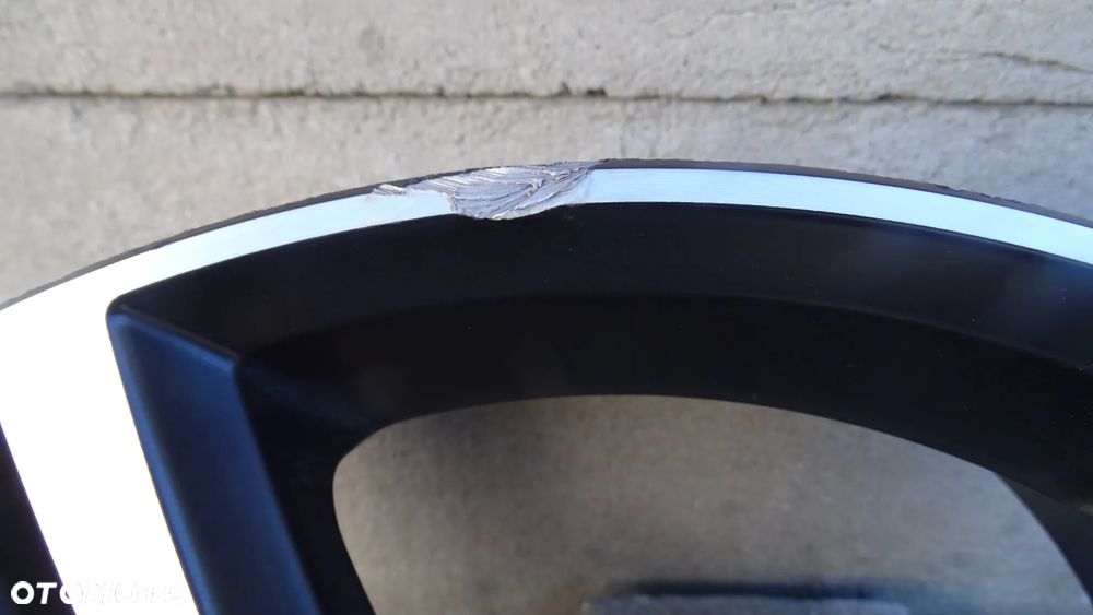 VOLVO XC40 7.5Jx18H2 ET50.5 5x108 - felga - 3