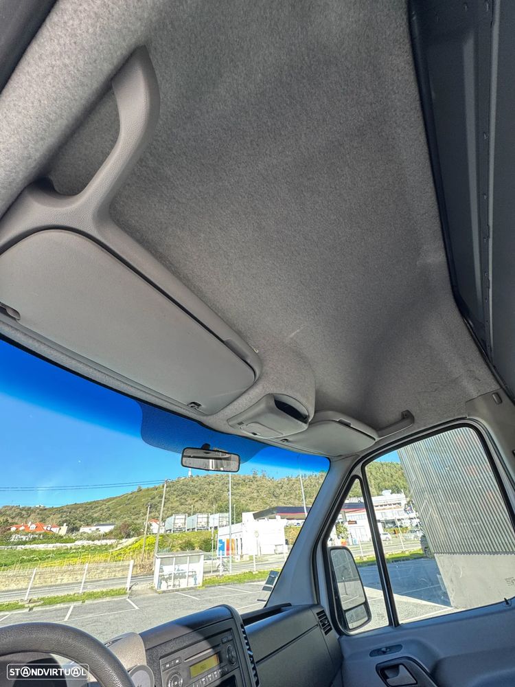 Mercedes-Benz Sprinter 316 - 10