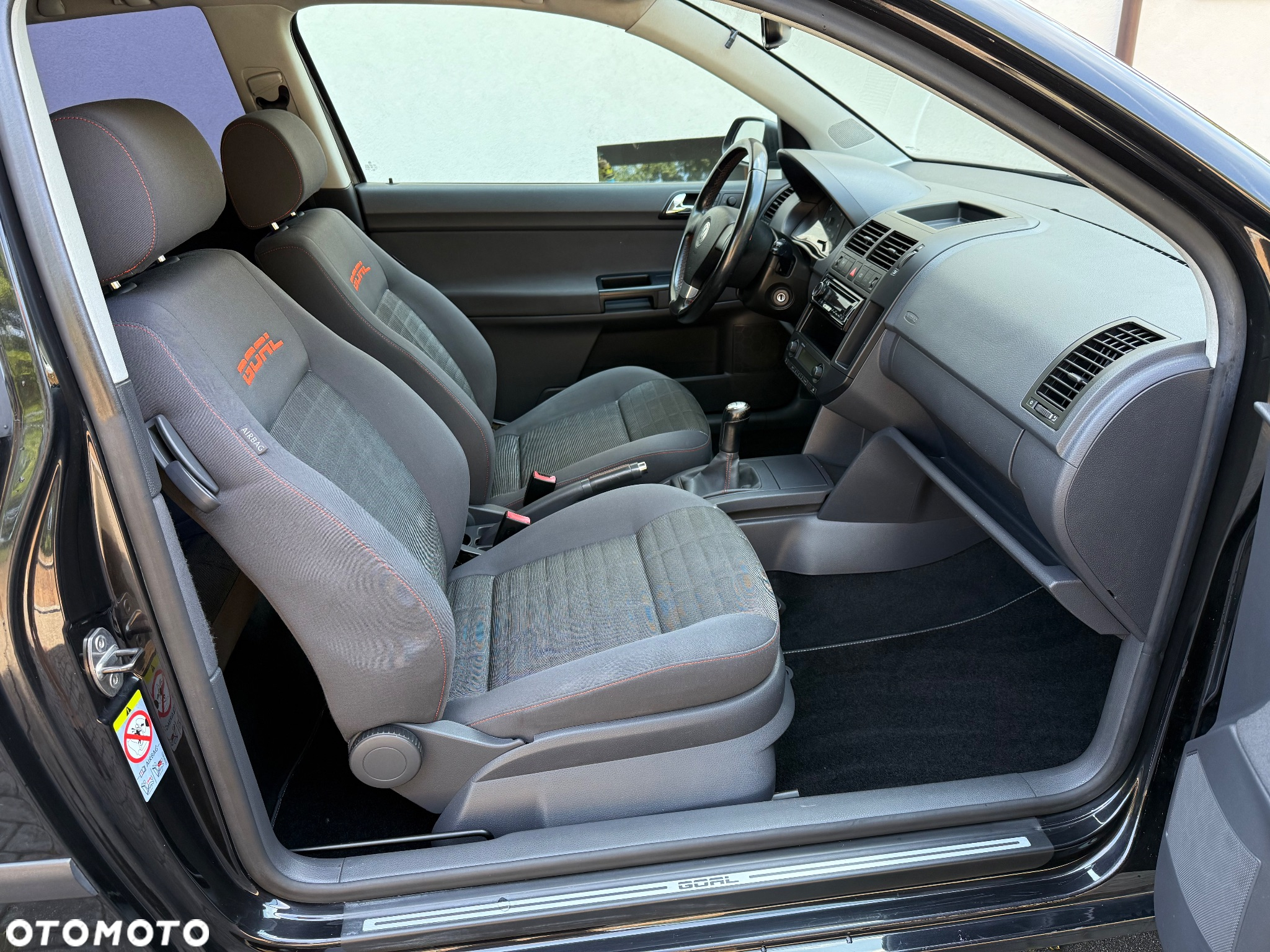 Volkswagen Polo 1.6 Goal - 11