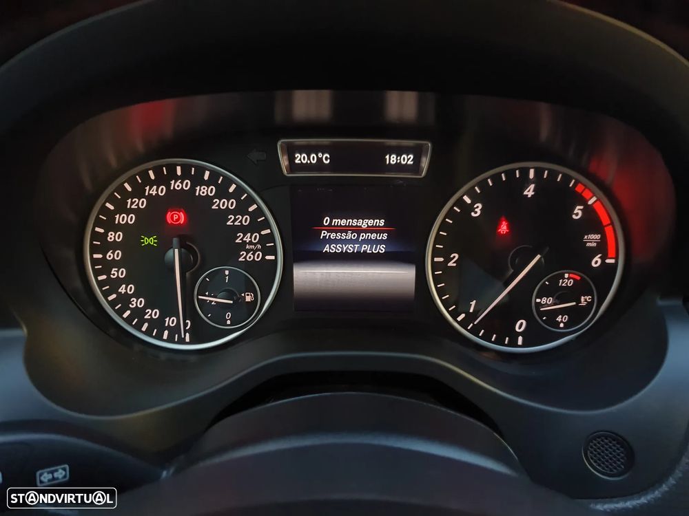 Mercedes-Benz A 160 CDI Urban - 12