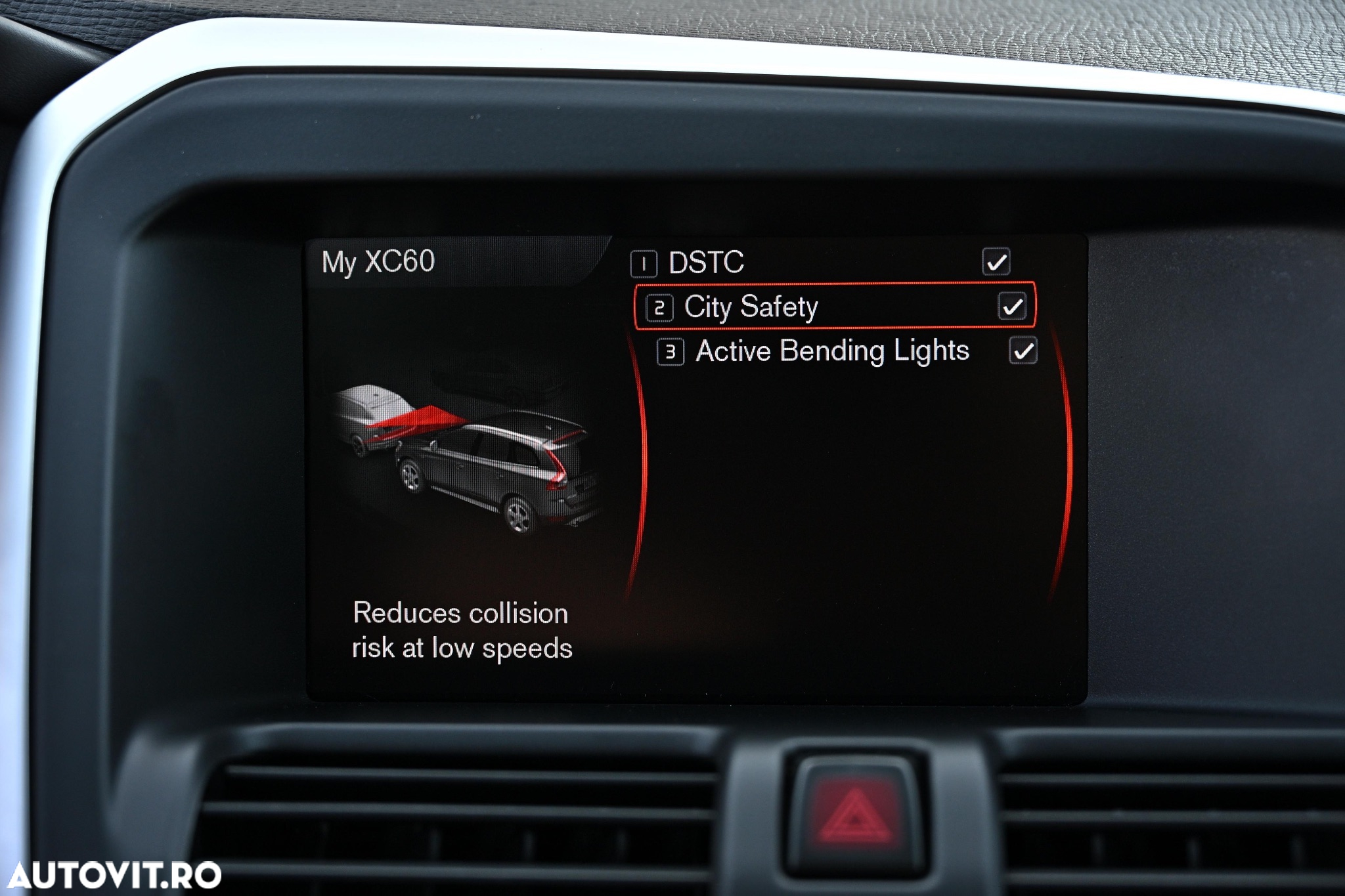 Volvo XC 60 D5 AWD Aut. Summum - 22