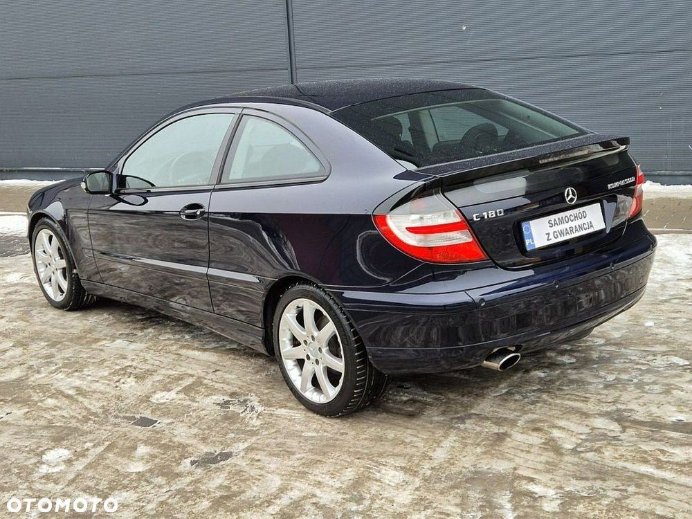 Mercedes-Benz Klasa C 180 Kompressor Sportcoupe - 3