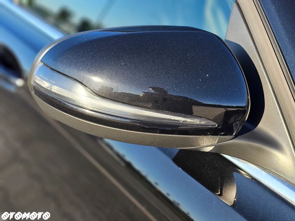 Mercedes-Benz GLB 200 AMG Line 7G-DCT - 37