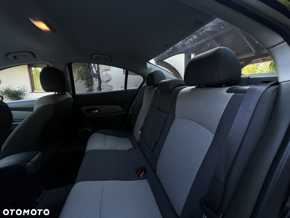 Chevrolet Cruze 2.0 LT - 40