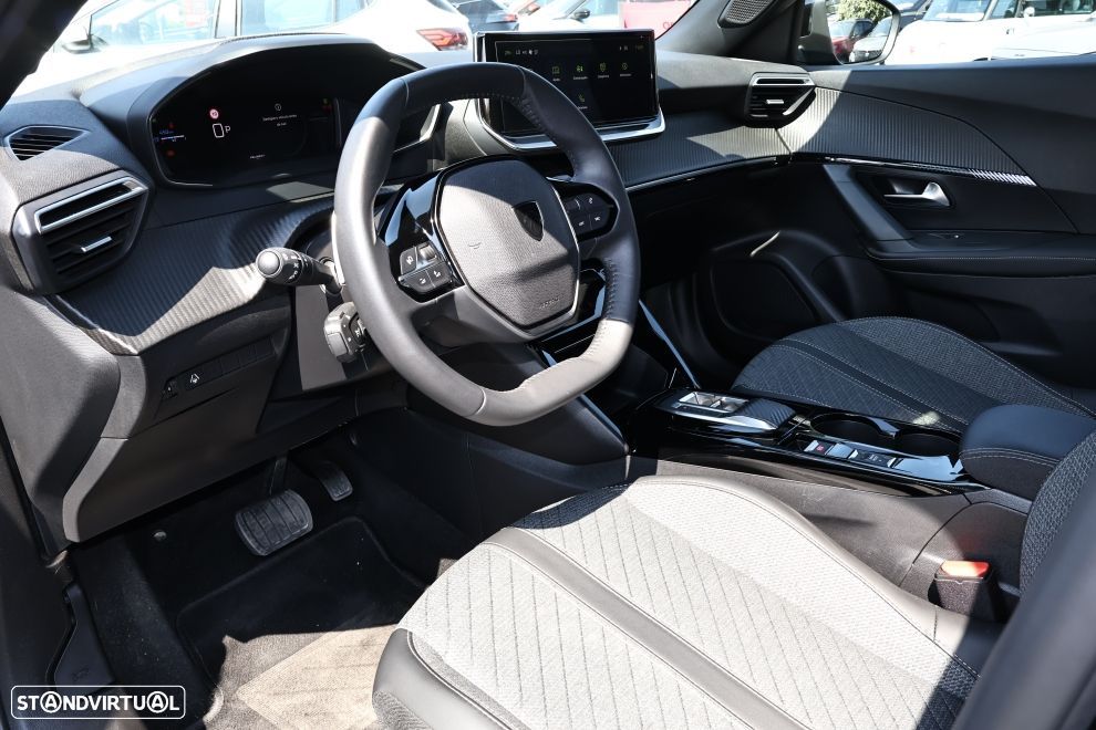 Peugeot 2008 1.2 Hybrid Allure e-DCS6 - 15