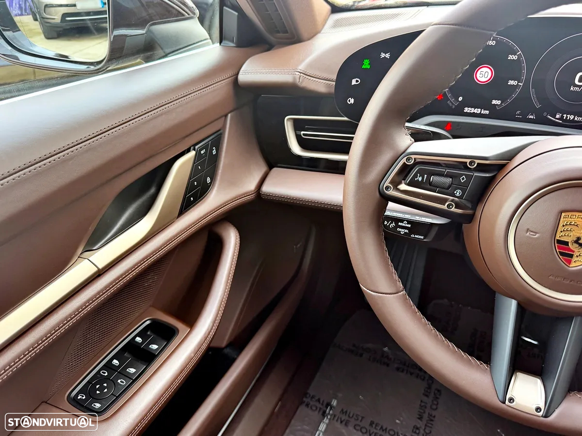 Porsche Taycan Sport Turismo 4S - 14