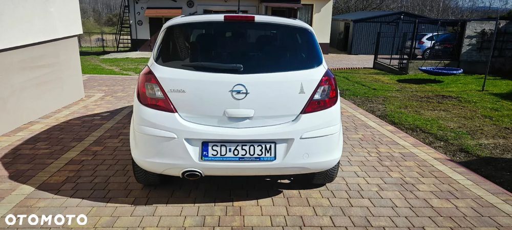Opel Corsa 1.4 16V Sport - 6