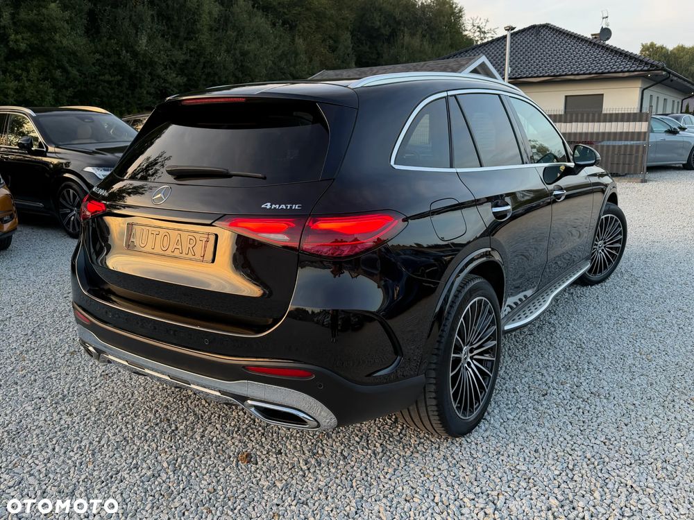 Mercedes-Benz GLC 400 e 4Matic 9G-TRONIC AMG Line Advanced - 16