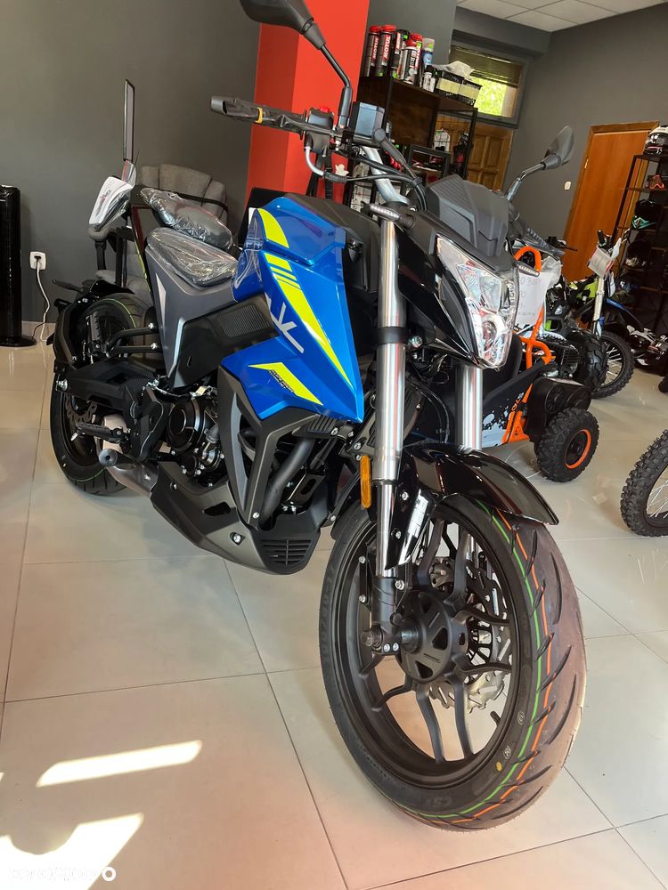 Junak M18 - 16