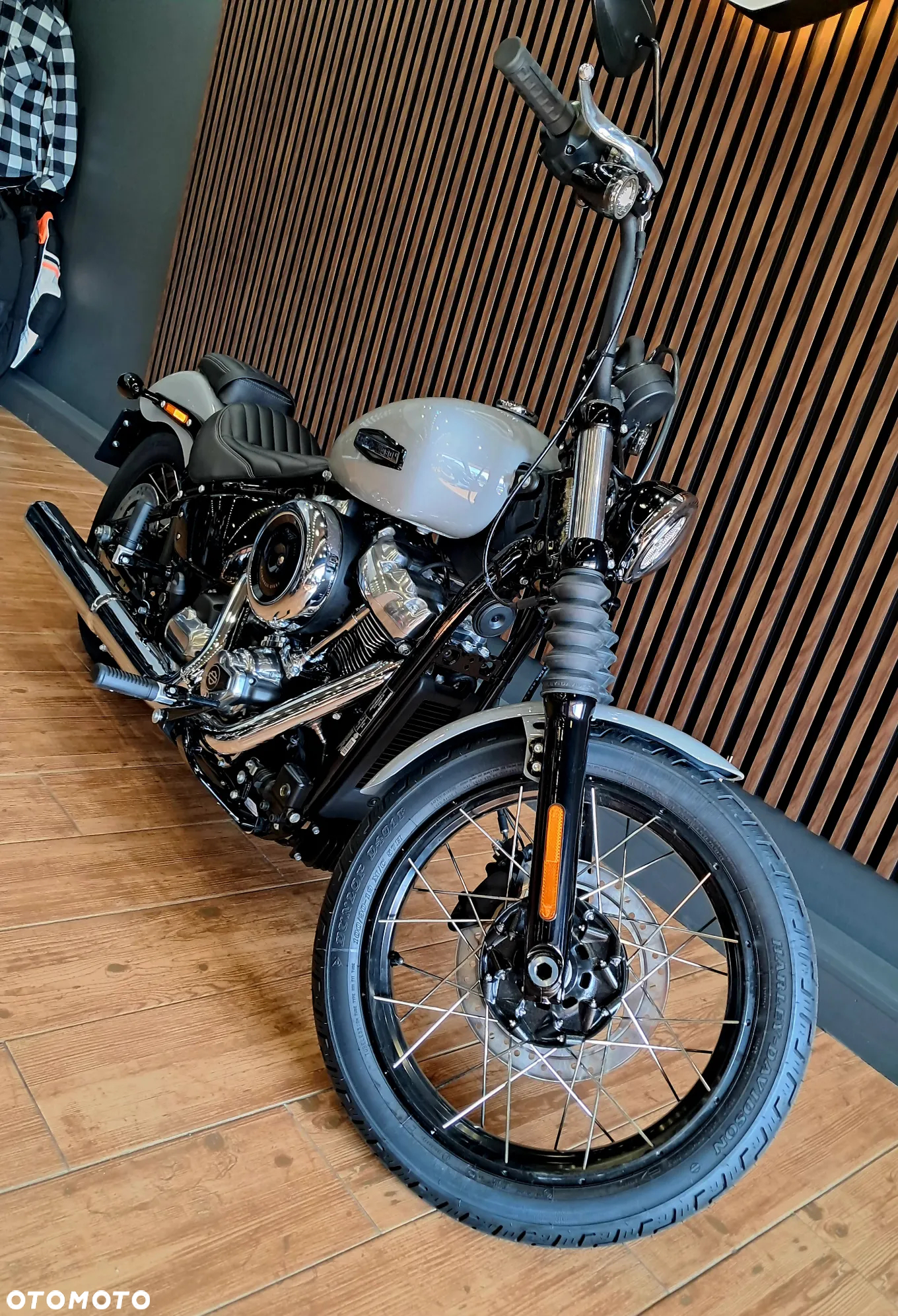 Harley-Davidson Softail Street Bob - 4