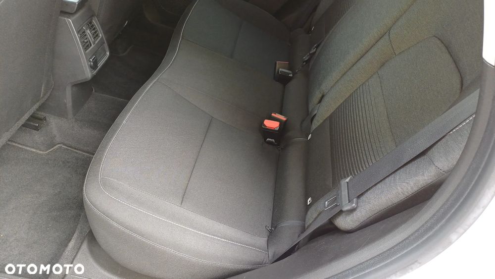 Renault Captur 1.3 TCe Zen EDC - 31