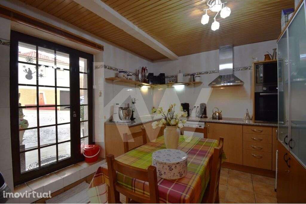 Turismo Rural com duas Moradias | Jardim e Piscina | Licença Turística - Grande imagem: 3/44